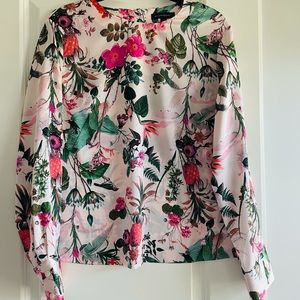 Spring perfection!  Banana Republic.  L. Like new